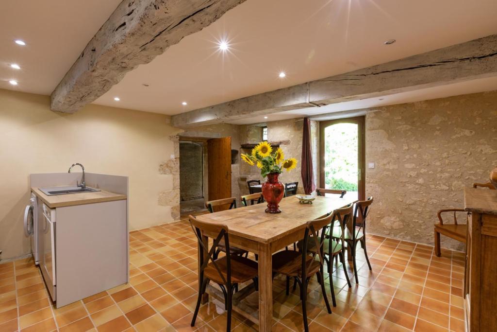Domaine De Laplan Bed & Breakfast Cezan Ngoại thất bức ảnh